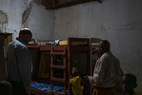 Waisenkinder 2023-10-19_18-00-04__Z725609-Verbessert-RR.jpg