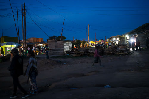 "Nachtleben" 2023-10-19_18-13-35__Z725624-Verbessert-RR.jpg